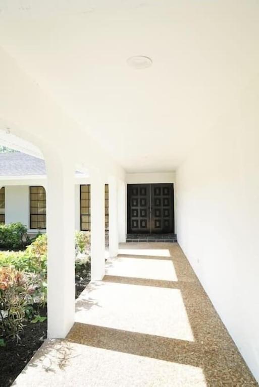Remodeled 4Br Pool Home / Golf View/Near Beaches ซาราโซตา ภายนอก รูปภาพ