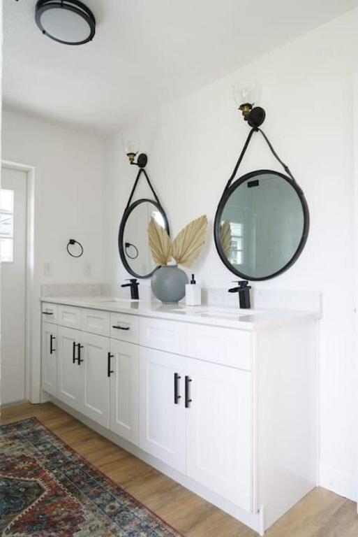 Remodeled 4Br Pool Home / Golf View/Near Beaches ซาราโซตา ภายนอก รูปภาพ