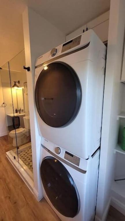 Remodeled 4Br Pool Home / Golf View/Near Beaches ซาราโซตา ภายนอก รูปภาพ